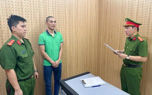 Khởi tố nhóm thanh niên đánh người do tranh cãi về việc kết nối nhạc- Ảnh 1.