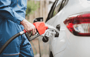 Dân hỏi "thời tiết mát mẻ sao hóa đơn điện vẫn cao", EVNNPC cho rằng miền Bắc không hề “dễ chịu” - Ảnh 4.