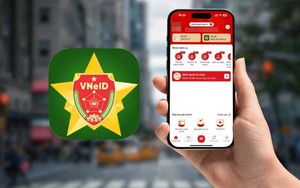 "Ph&uacute; b&agrave;" Vbiz sống trong biệt thự 100 tỷ, c&oacute; mọi thứ: Nhan sắc, sự nổi tiếng v&agrave; gi&agrave;u sang - Ảnh 6.