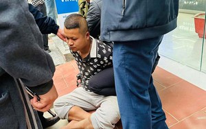 Mâu thuẫn tiền karaoke, 2 đối tượng mang hung khí truy sát bạn nhậu giữa quốc lộ - Ảnh 5.