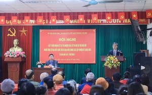 100% cử tri nhất trí giới thiệu ông Nguyễn Hữu Chính ứng cử đại biểu HĐND Tp.Hà Nội - Ảnh 8.