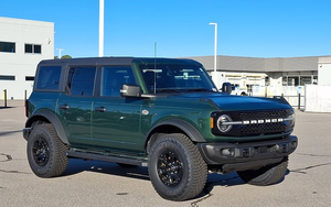 Ng&agrave;nh &ocirc; t&ocirc; ch&acirc;u &Acirc;u sa thải h&agrave;ng loạt khi &aacute;p lực cạnh tranh gia tăng - Ảnh 2.