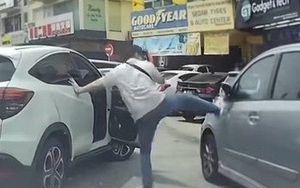 Xe kh&aacute;ch chở đo&agrave;n đi lễ "lao như t&ecirc;n bắn" rơi xuống vực, &iacute;t nhất 7 người tử vong - Ảnh 5.