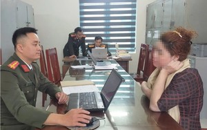 Lật tẩy chi&ecirc;u d&agrave;n cảnh giật d&acirc;y chuyền du kh&aacute;ch tại Li&ecirc;n Hoa Bảo Th&aacute;p, bắt &ldquo;nữ qu&aacute;i&rdquo; cầm đầu- Ảnh 4.