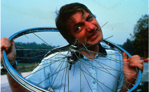 Video &ldquo;nửa k&iacute;n nửa hở&rdquo; tr&agrave;n lan tr&ecirc;n TikTok: C&aacute;i bẫy nguy hiểm cho giới trẻ ẩn sau những clip triệu view - Ảnh 6.