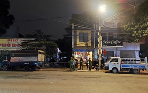 H&agrave;ng x&oacute;m b&agrave;ng ho&agrave;ng kể lại vụ ch&aacute;y qu&aacute;n lẩu chay trong đ&ecirc;m, kh&ocirc;ng c&oacute; ph&eacute;p m&agrave;u n&agrave;o xảy ra - Ảnh 3.