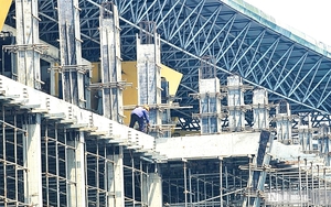 Cận cảnh biệt thự cổ tr&ecirc;n đất &ldquo;v&agrave;ng&rdquo; ở Huế chờ ng&agrave;y &ldquo;nhường chỗ&rdquo; cho kh&aacute;ch sạn cao cấp- Ảnh 14.