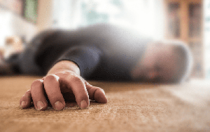 B&iacute; ẩn em b&eacute; sinh ra với "đ&ocirc;i c&aacute;nh nhỏ" tr&ecirc;n lưng- Ảnh 2.