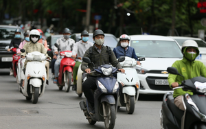 Miền Bắc mưa d&ocirc;ng k&egrave;m gi&oacute; giật, sắp đ&oacute;n nắng n&oacute;ng gay gắt bao phủ tr&ecirc;n diện rộng- Ảnh 2.