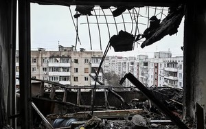 &Ocirc;ng Trump tuy&ecirc;n bố sẽ gi&aacute;ng đ&ograve;n "rất mạnh" sau khi Tổng thống Iran khẳng định kh&ocirc;ng đầu h&agrave;ng - Ảnh 6.