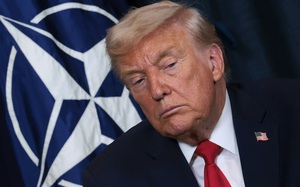 Tổng thống Donald Trump n&oacute;i, Iran "tốt hơn n&ecirc;n dừng ngay" - Ảnh 4.