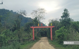 Tạm dừng hoạt động trường mầm non ở Hưng Y&ecirc;n sau clip nghi bạo h&agrave;nh trẻ g&acirc;y phẫn nộ- Ảnh 3.