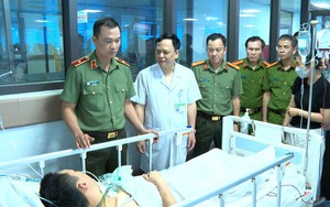 Tử h&igrave;nh kẻ quản l&yacute; &ldquo;kho&rdquo; chứa hơn 37kg ma t&uacute;y ngụy trang dưới vỏ bọc tr&agrave;, bột xo&agrave;i- Ảnh 3.