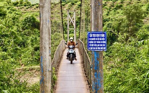 Theo ch&acirc;n &ldquo;thợ săn&rdquo; don dưới l&ograve;ng s&ocirc;ng Tr&agrave; Kh&uacute;c- Ảnh 22.