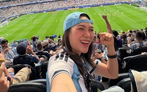 Sau 19 năm, cậu b&eacute; 5 th&aacute;ng tuổi được Messi tắm cho ng&agrave;y n&agrave;o, nay đ&atilde; trở th&agrave;nh "t&acirc;n vương" - Ảnh 5.