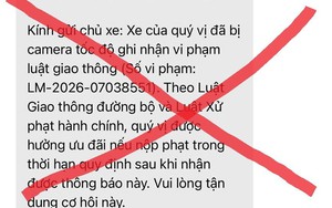 Nh&oacute;m cướp tuổi teen d&ugrave;ng dao ch&eacute;m người, cướp xe m&aacute;y "sa lưới" sau 10 giờ lẩn trốn - Ảnh 3.