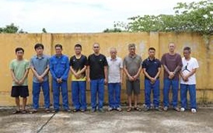 Điều tra vụ ph&aacute;t hiện thiếu nữ 15 tuổi mang thai 17 tuần, nghi bị x&acirc;m hại- Ảnh 3.