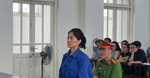L&yacute; do ho&atilde;n phi&ecirc;n x&eacute;t xử nữ Gi&aacute;m đốc show "Về đ&acirc;y bốn c&aacute;nh chim trời" - Ảnh 2.