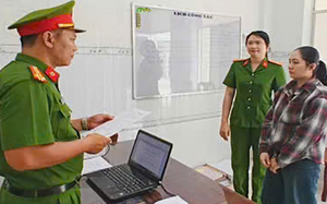 Chuyển khoản thiếu 3 số 0, người phụ nữ lừa đối t&aacute;c hơn 140 triệu đồng tiền hải sản- Ảnh 3.