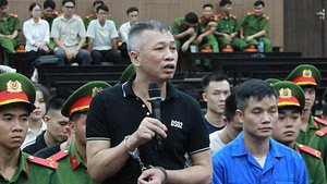 B&oacute;c trần thủ đoạn trộn thuốc giảm đau v&agrave;o "Đ&ocirc;ng y gia truyền" để b&aacute;n cho người bệnh - Ảnh 5.