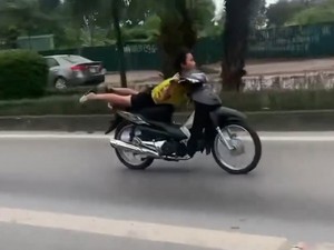 Xuất hiện clip 