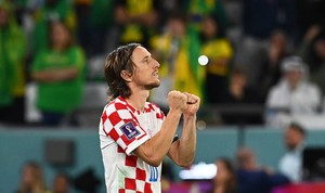 Luka Modric từ cậu bé chăn dê trở thành huyền thoại bóng đá Croatia