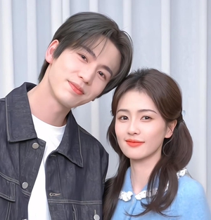"Mỹ nhân đẹp nhất Vbiz" mắc bệnh lạ, sức khỏe suy kiệt nghiêm trọng gây lo lắng - Ảnh 9.