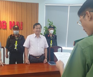 Bắt tạm giam nguyên Hiệu trưởng trường Đại học Đồng Nai