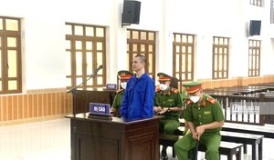 Người vợ ra tay sát hại chồng sau nhiều lần bị bạo hành rồi đến công an tự thú - Ảnh 4.