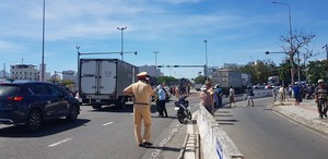 Cận cảnh tuyến đường độc đạo phục vụ hoạt động logistics ở cửa ngõ phía Đông TP.HCM trước ngày “thay áo mới”- Ảnh 12.