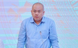 Làm sao để vực dậy đà tăng trưởng của “đầu tàu” kinh tế Tp.HCM?