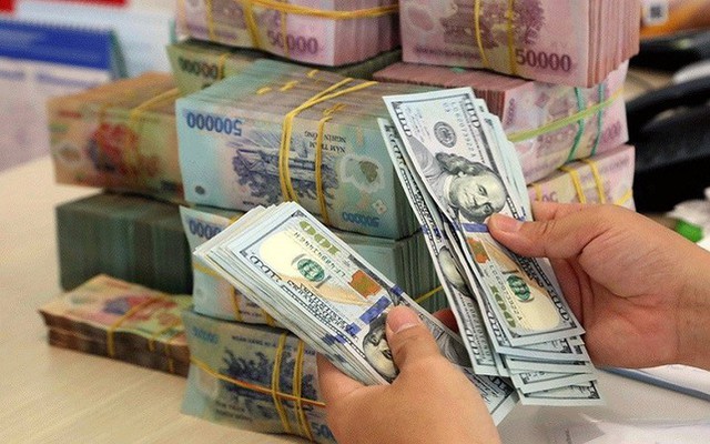 Tỉ giá USD tăng nóng tác động thế nào đến doanh nghiệp xuất nhập khẩu?- Ảnh 1.