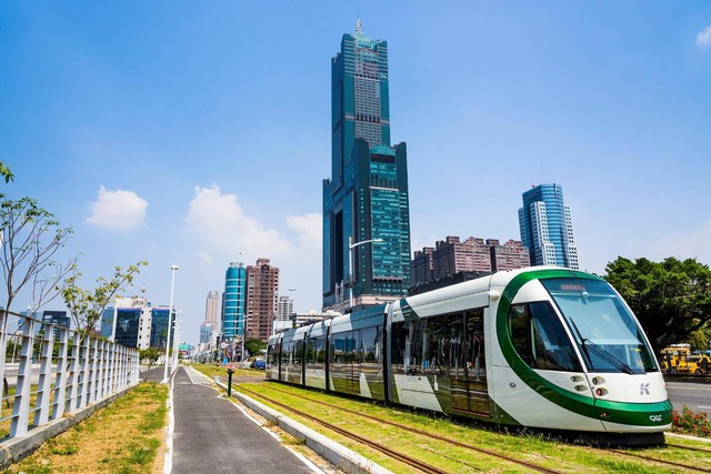 Đề xuất đường sắt nhẹ LRT đi thẳng từ Tp.HCM đến cửa khẩu quốc tế Mộc Bài?- Ảnh 2.