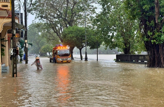 Thủ tướng chỉ đạo ứng phó với nguy cơ mưa lớn, ngập lụt- Ảnh 1.