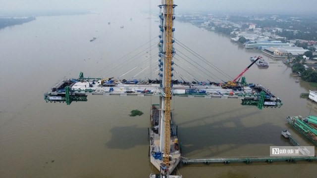 Đường về miền Tây sẽ không còn xa- Ảnh 8. Đường về miền Tây sẽ không còn xa- Ảnh 8.