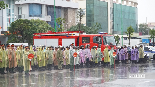 Bình Thuận tấn công mạnh mẽ tội phạm tín dụng đen và ma túy trong chiến dịch cao điểm Tết 2025- Ảnh 5.