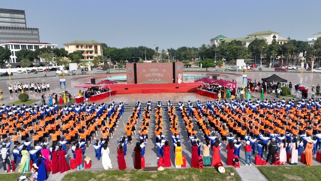 Trải nghiệm cùng chương trình tiếng Anh “Đường tới tương lai - Road to the Future"- Ảnh 2.