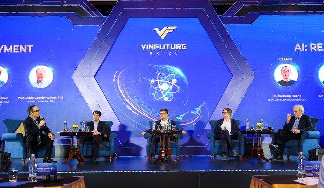 Nh&agrave; khoa học VinFuture l&yacute; giải v&igrave; sao AI kh&ocirc;ng thể th&ocirc;ng minh được như con người- Ảnh 2.