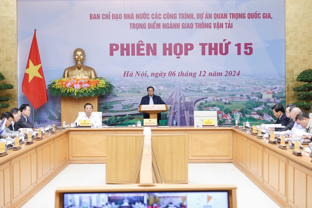 Thủ tướng chủ trì phiên họp 15 Ban Chỉ đạo các dự án GTVT trọng điểm- Ảnh 1.