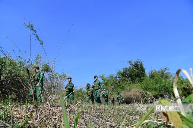 Tinh vi và nguy hiểm: Nạn buôn lậu pháo nổ trên tuyến biên giới dịp cuối năm- Ảnh 1.