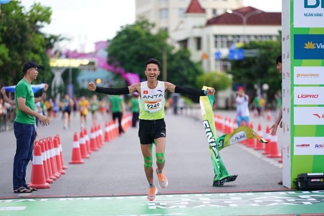 Mãn nhãn cung đường tuyệt đẹp giải Marathon quốc tế ở Quảng Bình- Ảnh 6.