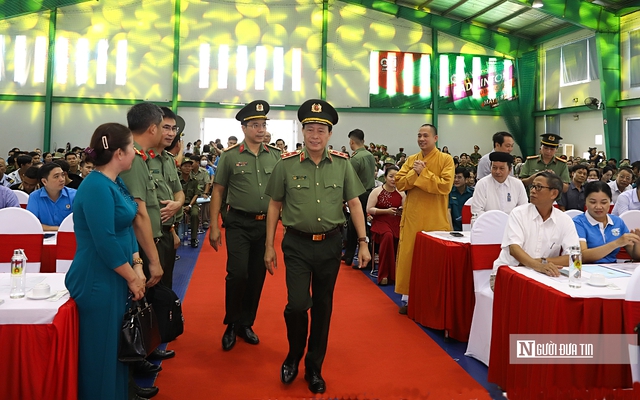 Thứ trưởng Lê Quốc Hùng dự Ngày hội Toàn dân bảo vệ an ninh Tổ quốc tại Đồng Nai- Ảnh 9.