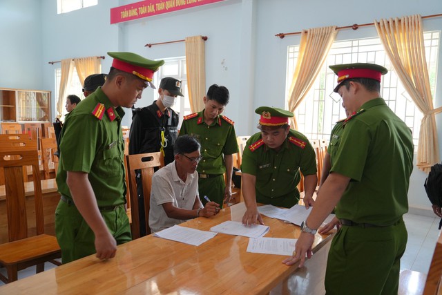 Bình Thuận: Khởi tố, bắt tạm giam bị can khai thác cát trái phép- Ảnh 2.