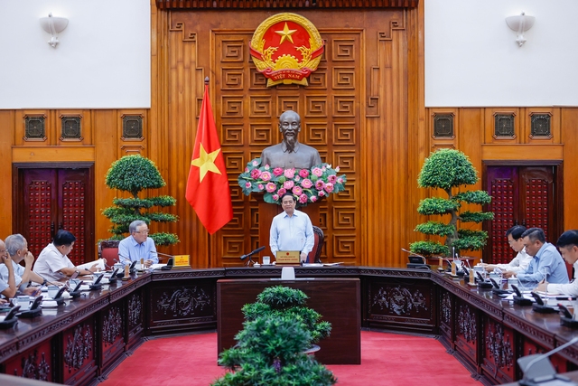 Thủ tướng họp Thường trực Tiểu ban Kinh tế - Xã hội: Cần đề xuất các cơ chế đột phá- Ảnh 1.