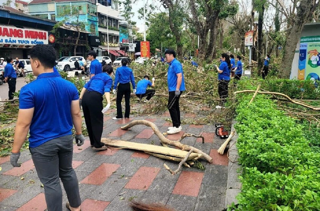 Sau bão, thêm nhiều trường đại học tiếp tục cho sinh viên học trực tuyến- Ảnh 1.