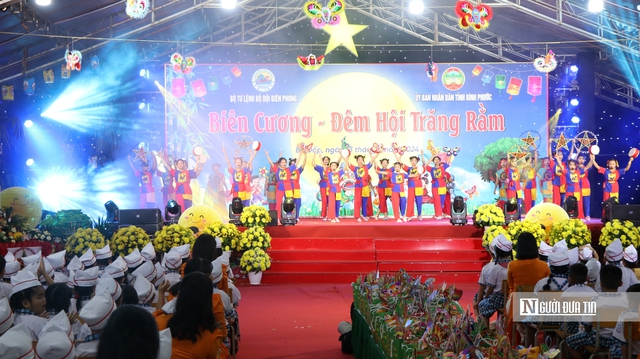 Trung thu đặc biệt của các em nhỏ vùng biên tỉnh Bình Phước- Ảnh 4.