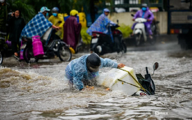 Dự báo thời tiết ngày 5/9/2024: Miền Bắc lại sắp đón mưa to "dị thường"- Ảnh 1.