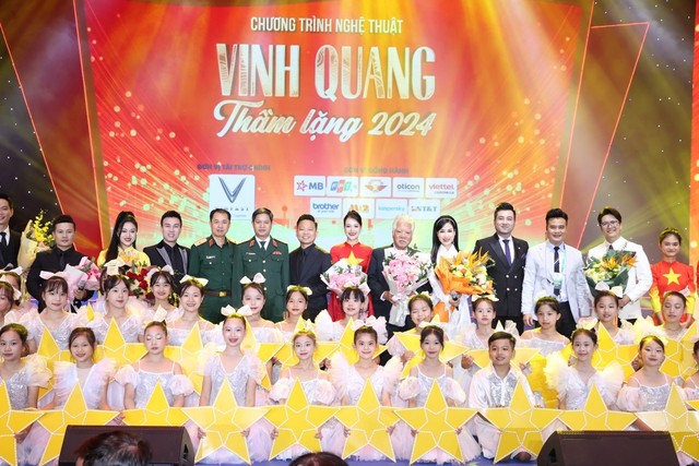 "Vinh quang thầm lặng 2024": Ngân mãi khúc tráng ca của ngành Cơ yếu Việt Nam- Ảnh 7.