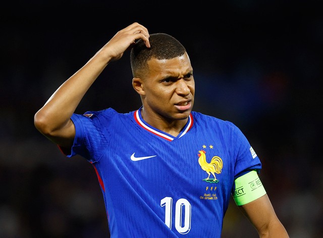 Mbappe "tịt ngòi" trong ngày Pháp thua ngược Italy- Ảnh 3.