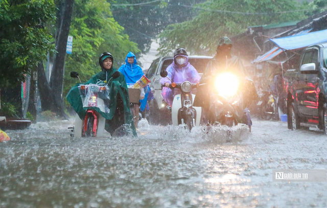 Dự báo thời tiết ngày 9/9/2024: Miền Bắc lại sắp đón đợt mưa rất to "lạ thường"- Ảnh 1.